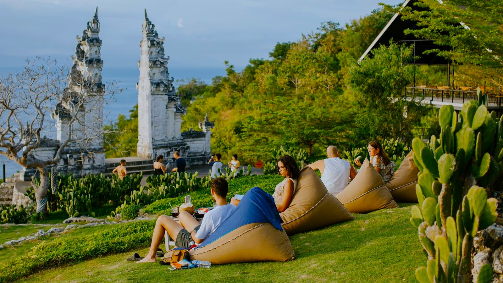 One Day Tour - Experience Tour to Nusa Penida